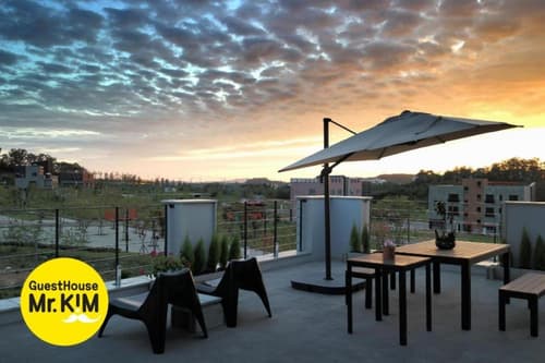 Incheon Airport Mr Kim Guest House, 