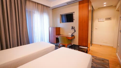 Hotel Theatro- City Center, 