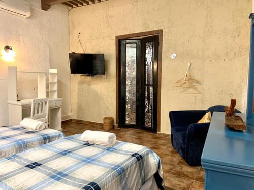 Galería Elementos, Puerta de Tierra, 