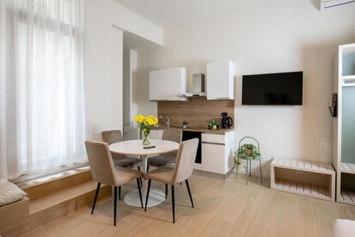 Aiello Hotels - CityLife Apartments, 