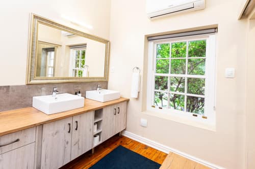 Queen's Hotel by BON Hotels, 