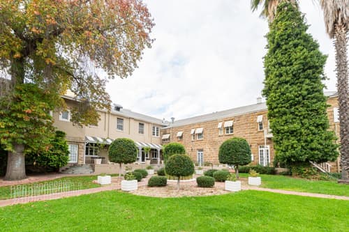 Queen's Hotel by BON Hotels, 