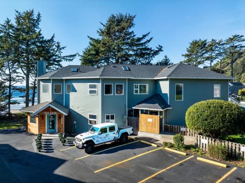 Tyee Lodge Bed And Breakfast, 