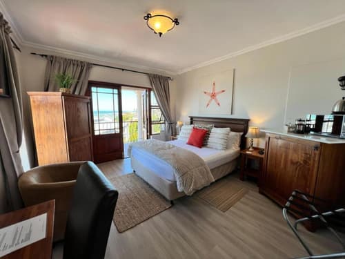 Sea Whisper Guest House, 