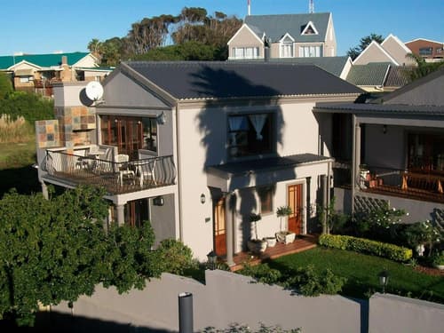 Sea Whisper Guest House, 