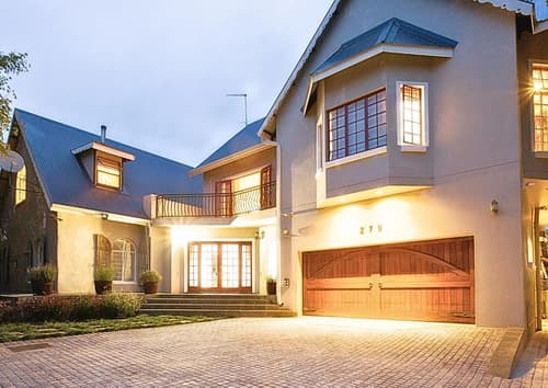 The Browns' Luxury Suites & Cottage, 