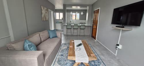 Admirals Lodge Guest House and Brightways self catering apartments, 