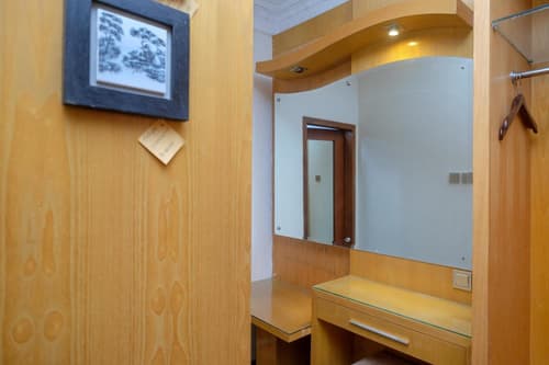 Urbanview Omah Eka Santi by RedDoorz, 