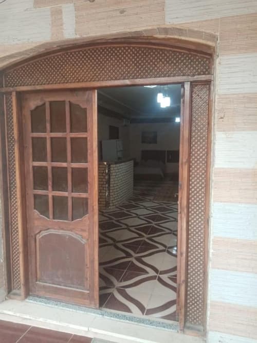 Secret of the pyramids house, 