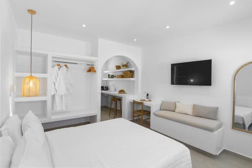 Elena Studios & Apartments, 