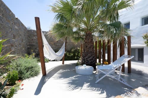 Myconian Theros Luxury Suites, 