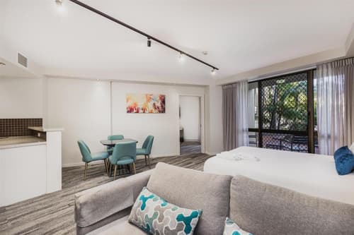 Nightelier Mermaid Waters, 