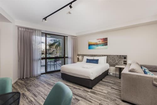 Nightelier Mermaid Waters, 