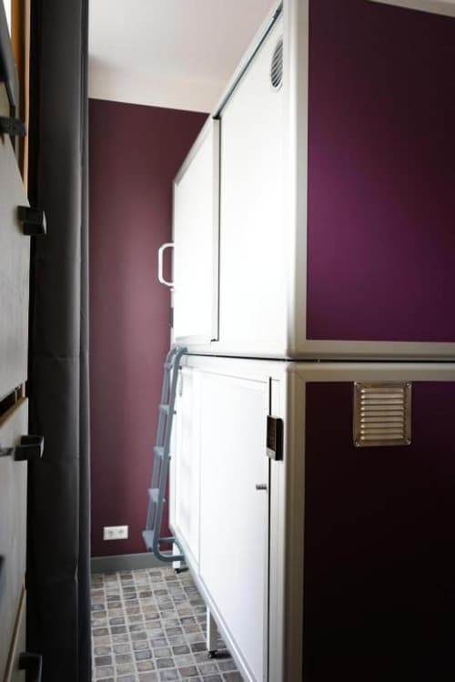 Singer109 Hostel, Hotel & Apartment, 