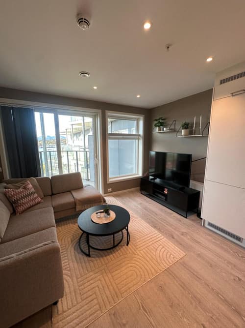 Perfect for Couples or Solo Travelers, just 10 min from Tromsø city, 