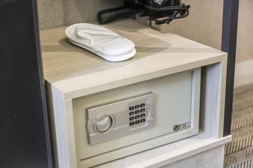 Premier Inn Abu Dhabi Capital Centre, 