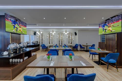 Vendome Plaza Hotel, 