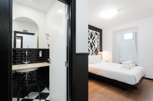 The Twenties by GuestReady, 