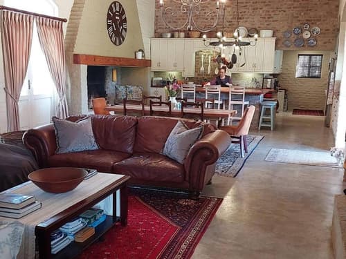 Hartland Country House Oudtshoorn, 