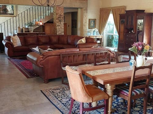 Hartland Country House Oudtshoorn, 