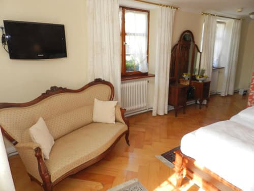 Hotel Löwen-Weinstube, 