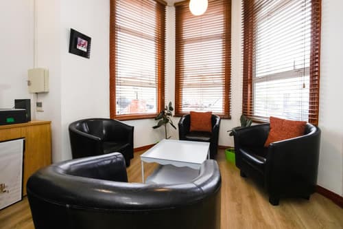 Arinza Hotel, London Ilford, 