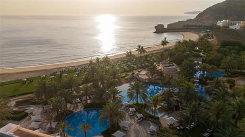 Hilton Muscat Al Bandar, 