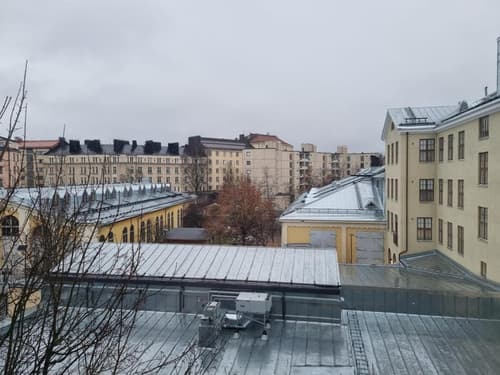 Stylish two-bedroom apartment with balcony & great views, 