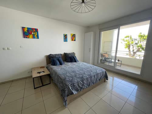 Studio Bellepierre, vue mer, 