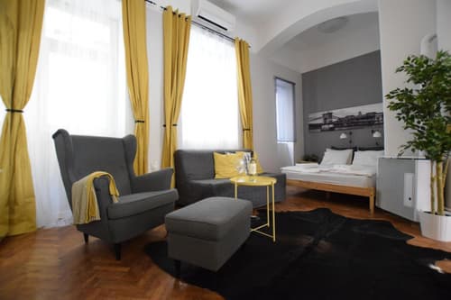 Standard Apartment by Hi5 - Chainbridge, 