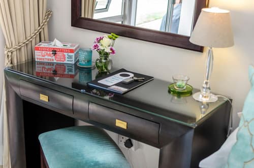 Admirals Lodge Guest House and Brightways self catering apartments, 