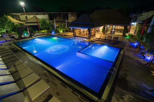 Ibiza House Phi Phi, 