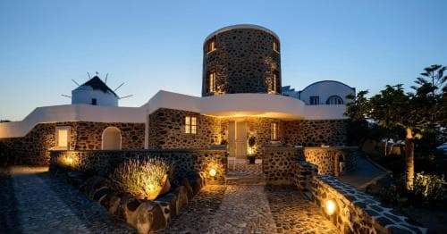 Milos Villas, 