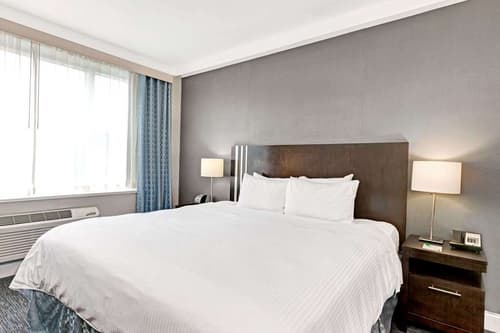 Wyndham Garden Long Island City, 