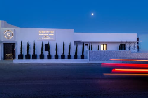 Central Boutique Hotel by Naoussa Hills - Adults Only, 