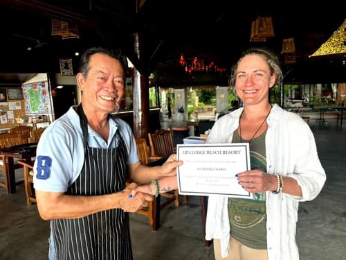 Lipa Lodge Beach Resort, 