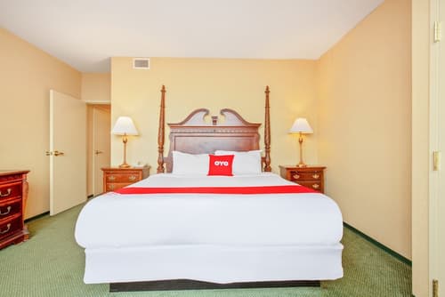 OYO Hotel St Louis Downtown City Center MO, 