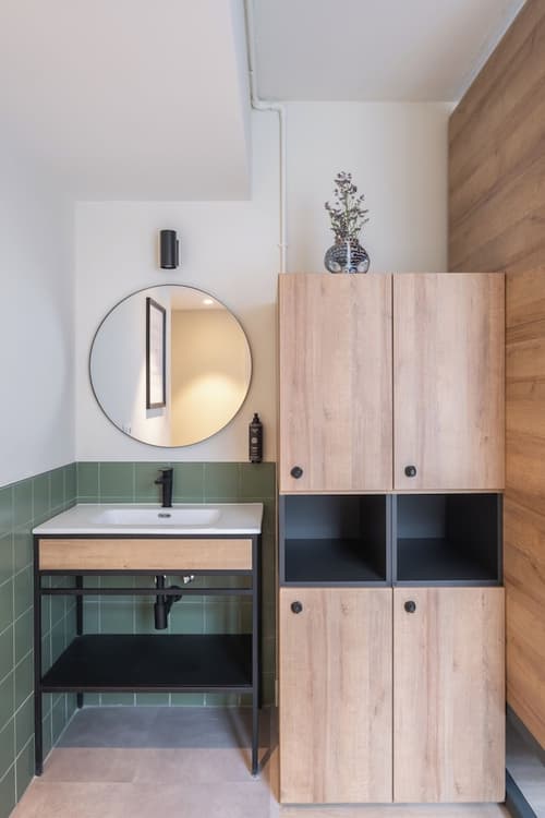 LATROUPE Grand Place Hostel, 