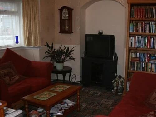 Glenview Guest House, 