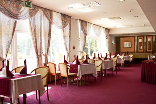 Shodlik Palace Hotel, 