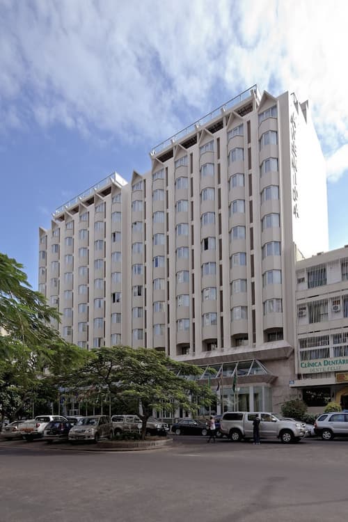 Avenida Hotel, Front of Property