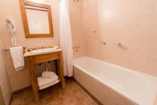Rincón del Calafate, Bathroom