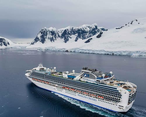 Princess Sapphire: Patagonia y Fiordos 16NTS Cabina Balcón