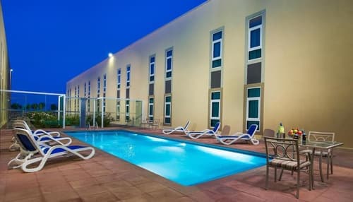 City Hotel Duqm, Pool