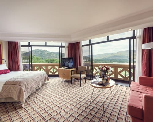 Sun City Main Hotel, 