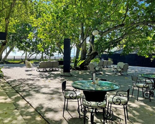 The Henry Resort Dumaguete, 