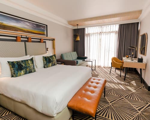 Sun City Main Hotel, 