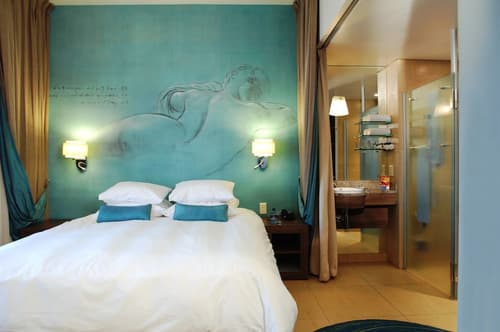 Peermont Metcourt at Emperors Palace, Room