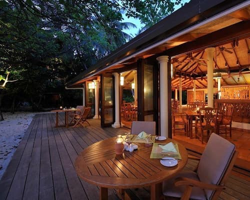 Royal Island Resort & Spa, 