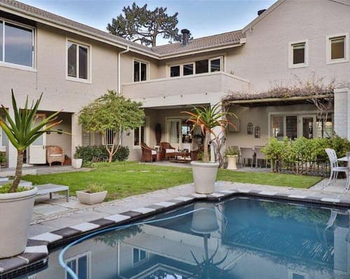 Hermanus Lodge On The Green, 